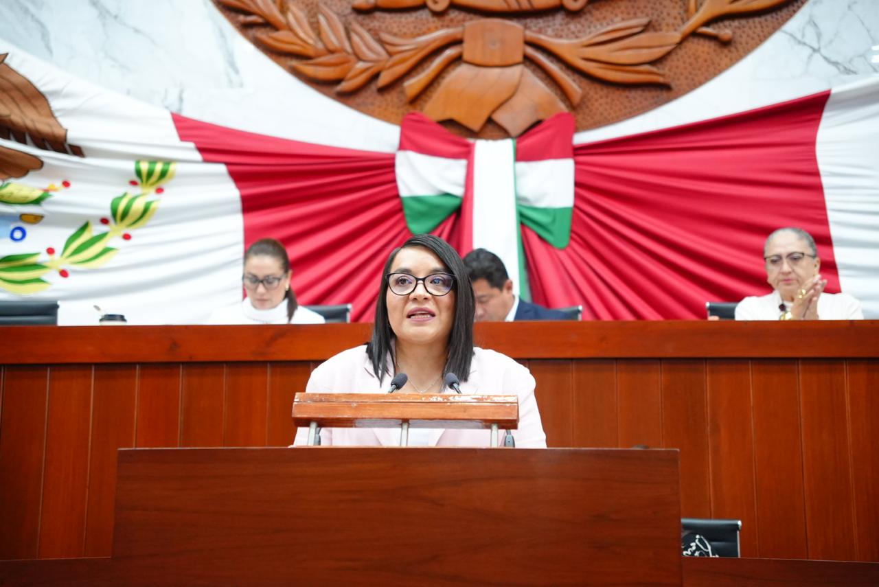 Busca Laura Flores regular uso de remanentes presupuestales